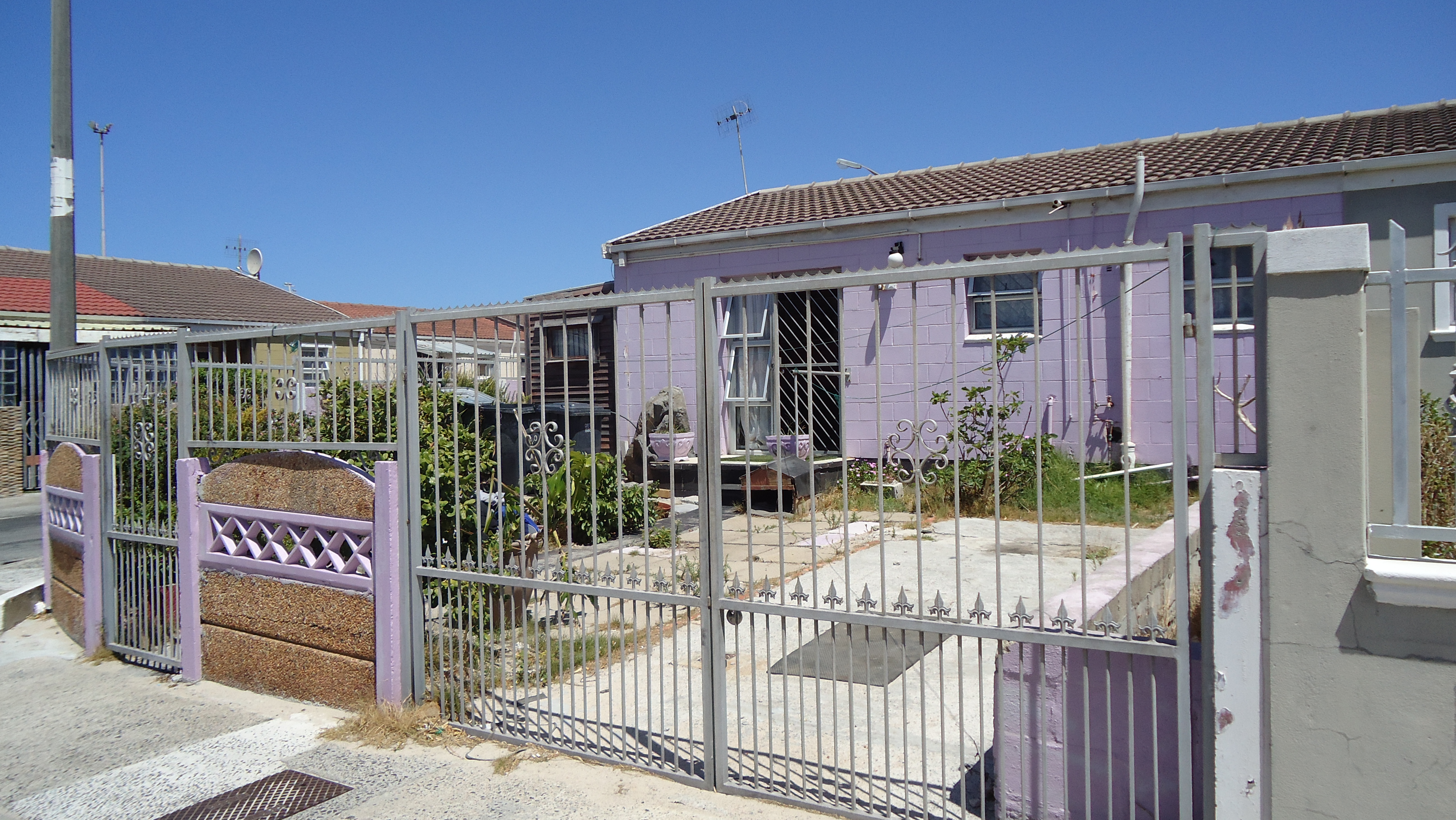 2 Bedroom Property for Sale in Rocklands Western Cape